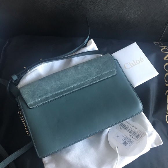 Chloe Faye - Picture 3 of 4